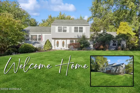 57 Pelican Rd, Middletown, NJ 07748