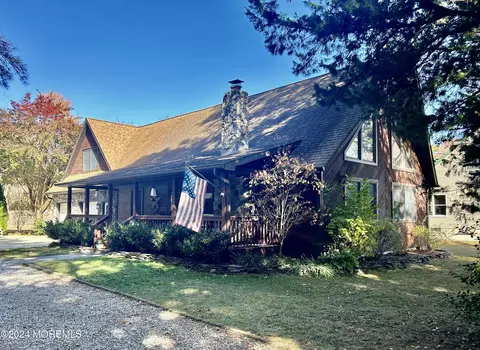 42 Newell Ave, Stafford, NJ 08050