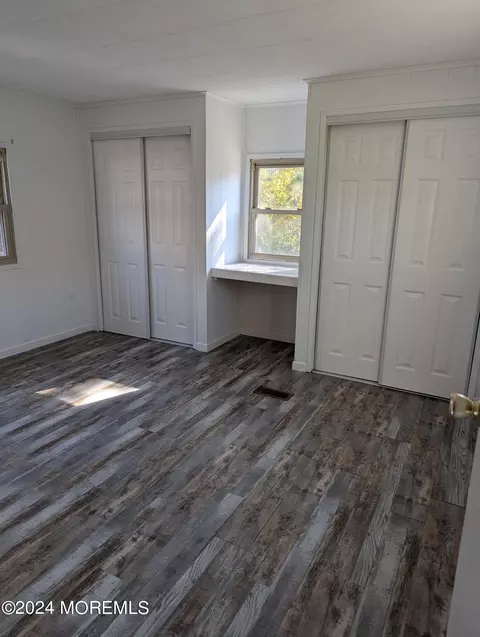 37 Eagle Dr, Whiting, NJ 08759 photo 9