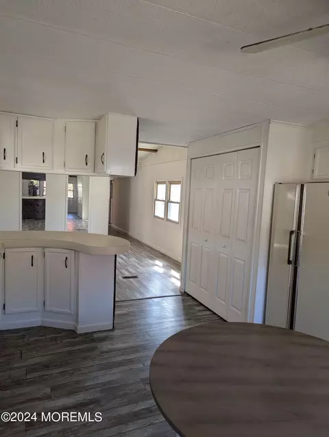 37 Eagle Dr, Whiting, NJ 08759 photo 4