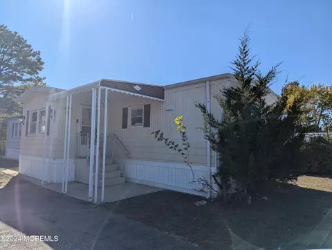 37 Eagle Dr, Whiting, NJ 08759 photo 10