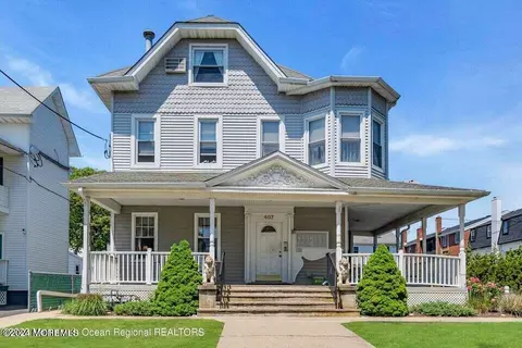 407 6th Ave #1, Asbury Park, NJ 07712
