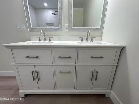 Bath - 60 Bonaire Dr, Berkeley, NJ 08721 photo 11 of 12