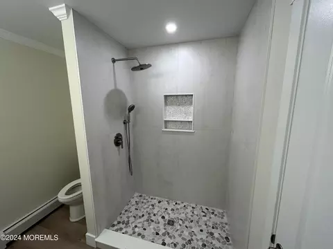 Bath - 60 Bonaire Dr, Berkeley, NJ 08721 photo 7 of 12