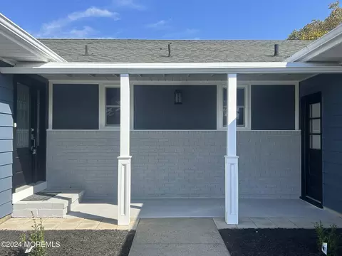 Exterior - 60 Bonaire Dr, Berkeley, NJ 08721 photo 2 of 3