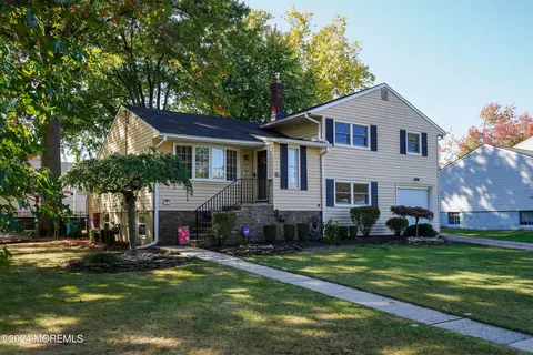 62 Richard Ter, Red Bank, NJ 07701