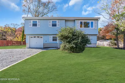 306 Cedar Swamp Rd, Jackson, NJ 08527