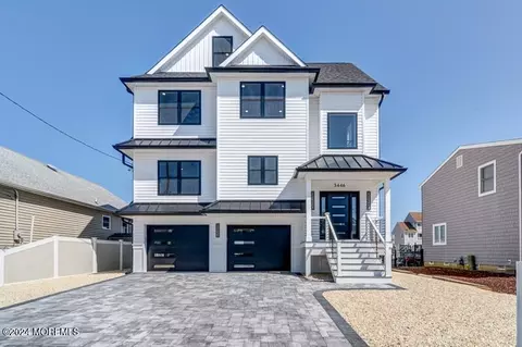3446 Maritime Dr, Toms River, NJ 08753
