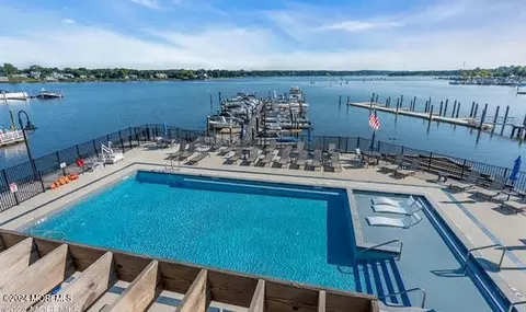 28 Riverside Ave #10 F, Red Bank, NJ 07701