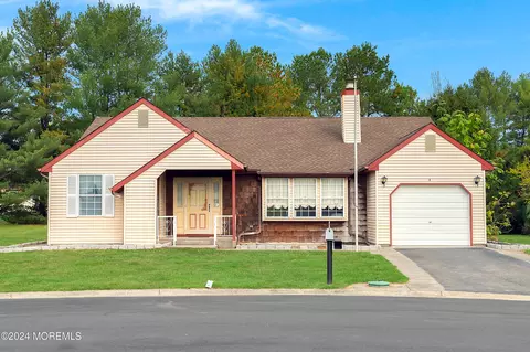 4 Norwich Ct #64, Whiting, NJ 08759