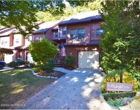 69 Pape Dr, Atlantic Highlands, NJ 07716