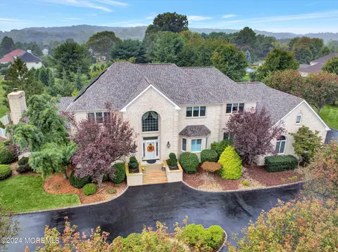 12 Yellow Brook Rd, Holmdel, NJ 07733