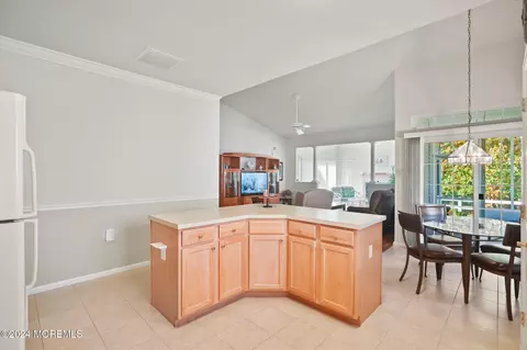 32 Rumson Ct, Waretown, NJ 08758 photo 17