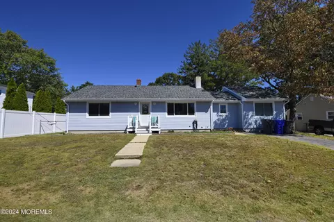 732 Marys Dr, Brick, NJ 08723