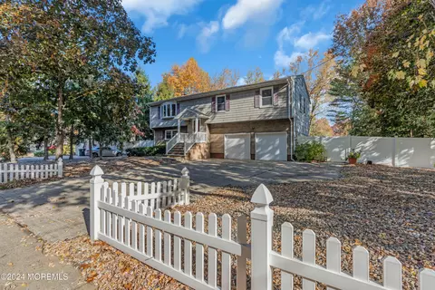 529 Frank Applegate Rd, Jackson, NJ 08527 photo 2