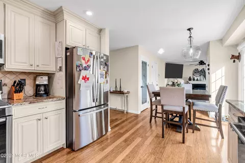 Kitchen - 39 Cherry Tree Cir, Howell, NJ 07731 photo 1 of 2