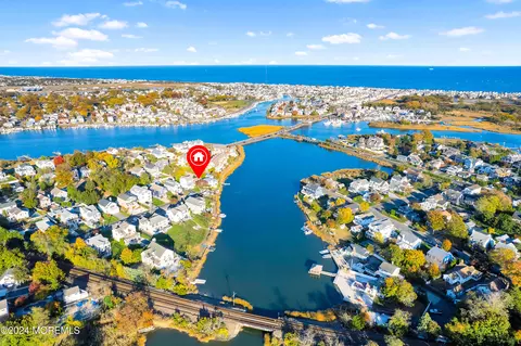 316 Woodland Ave, Brielle, NJ 08730