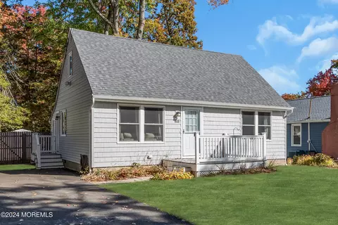 305 Robbins Rd, Neptune City, NJ 07753