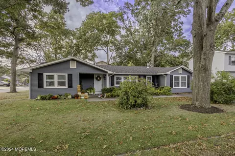 59 Baywood Blvd, Brick, NJ 08723
