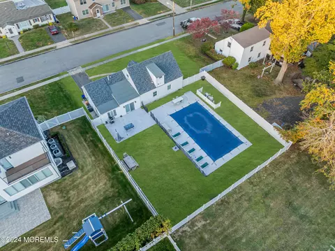 186 Norgrove Ave, Long Branch, NJ 07740