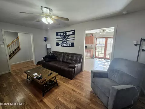 Living - 218 Platt Ave, Wrightstown, NJ 08562 photo 2 of 2