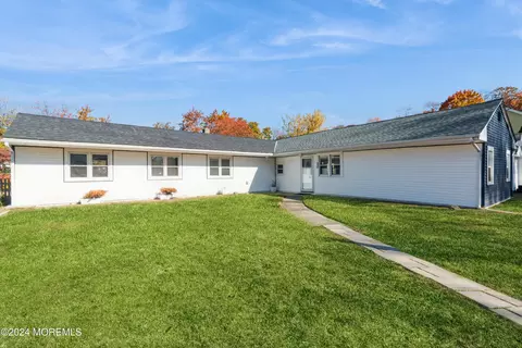20 Morgan Ave, Hamilton, NJ 08619