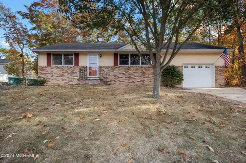 650 Elwood St, Forked River, NJ 08731