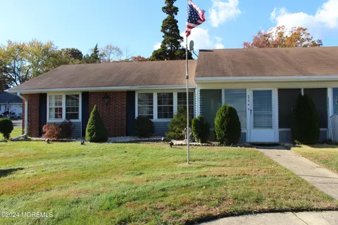 573 Sheffield Ct # A, Lakewood, NJ 08701