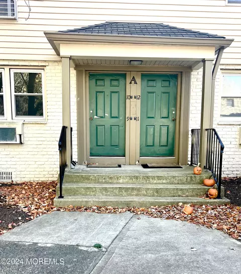 400 Cross Rd #A10, Matawan, NJ 07747