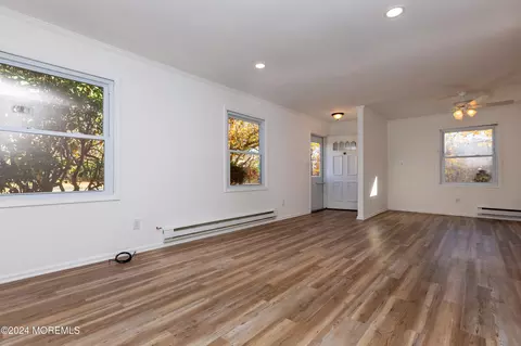19 Plaza Del Campillo #A, Howell, NJ 07731 photo 4