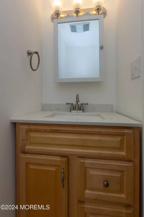 19 Plaza Del Campillo #A, Howell, NJ 07731 photo 15