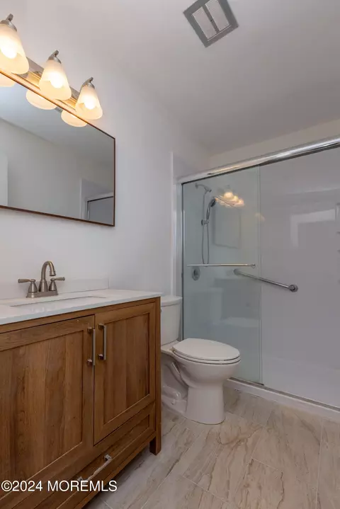19 Plaza Del Campillo #A, Howell, NJ 07731 photo 14