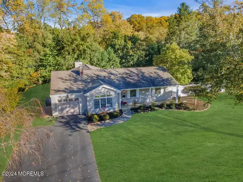 15 The Vis, Middletown, NJ 07748
