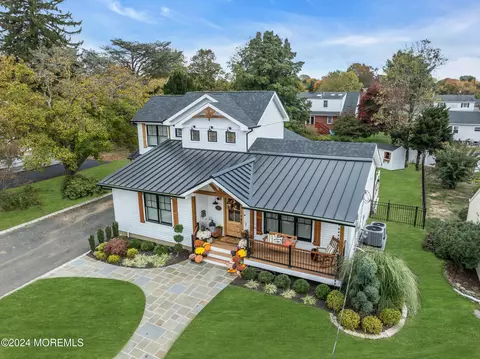32 Linden Ave, West Long Branch, NJ 07764