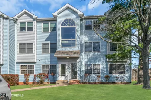 130 Edpas Rd #130, New Brunswick, NJ 08901