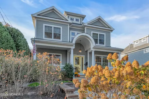 153 South St, Manasquan, NJ 08736