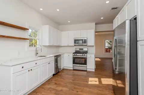 103 Station Dr, Forked River, NJ 08731 photo 6