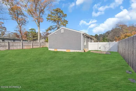 Exterior - 22 Spinnaker Way, Waretown, NJ 08758 photo 6 of 6