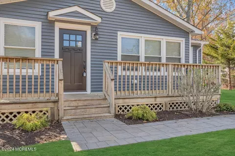 Exterior - 22 Spinnaker Way, Waretown, NJ 08758 photo 3 of 6