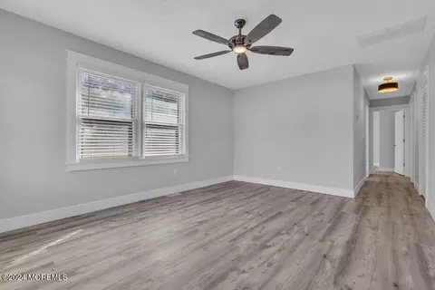 Living - 22 Spinnaker Way, Waretown, NJ 08758 photo 1 of 1