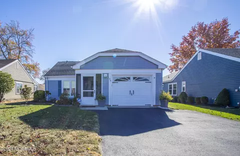 55 Red Hill Rd, Manchester, NJ 08759