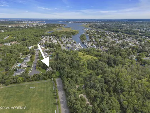View/Area - 16 Lighthouse Ct, Brick, NJ 08723 photo 4 of 11