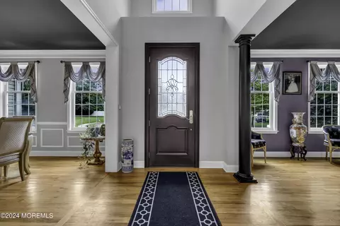 Entry Way - 16 Lighthouse Ct, Brick, NJ 08723 photo 1 of 12