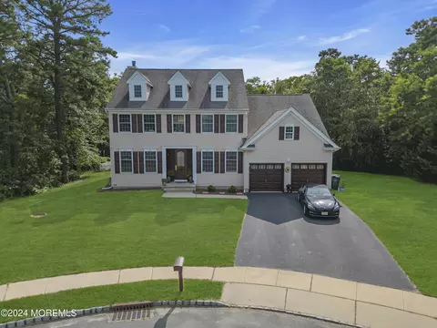 16 Lighthouse Ct, Brick, NJ 08723