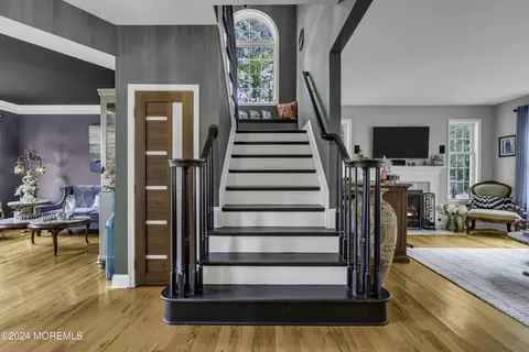 Entry Way - 16 Lighthouse Ct, Brick, NJ 08723 photo 7 of 12