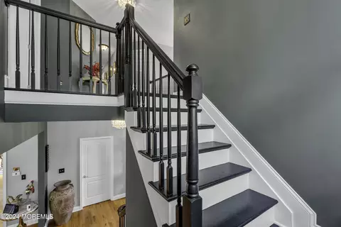 Entry Way - 16 Lighthouse Ct, Brick, NJ 08723 photo 10 of 12