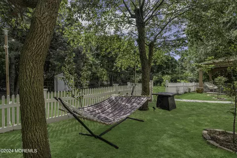 Exterior - 16 Lighthouse Ct, Brick, NJ 08723 photo 10 of 18