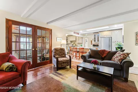 2 Deercrest Dr, Holmdel, NJ 07733 photo 16