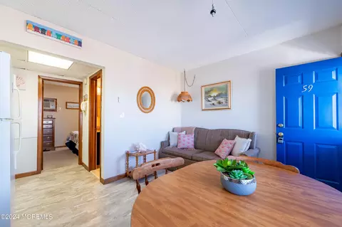 2304 Grand Central Ave, Lavallette, NJ 08735