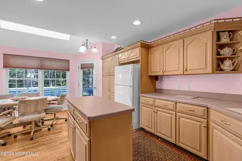 Kitchen - 1113 Riverview Dr, Brielle, NJ 08730 photo 2 of 5